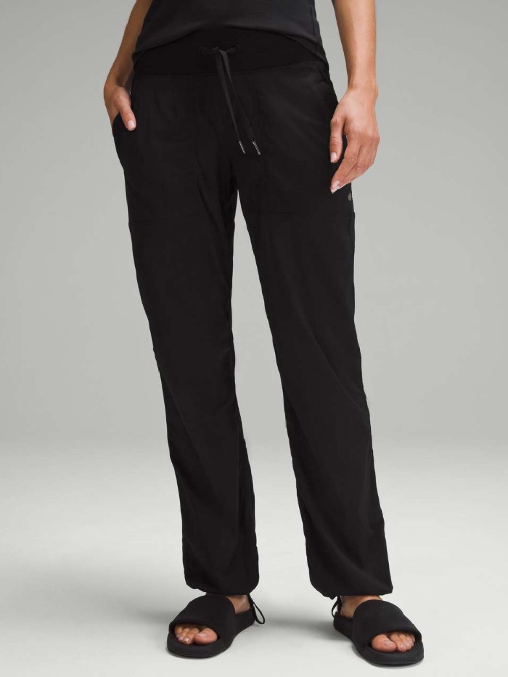 Lululemon Dance Studio Mid-Rise Pant in Black | Size 8
